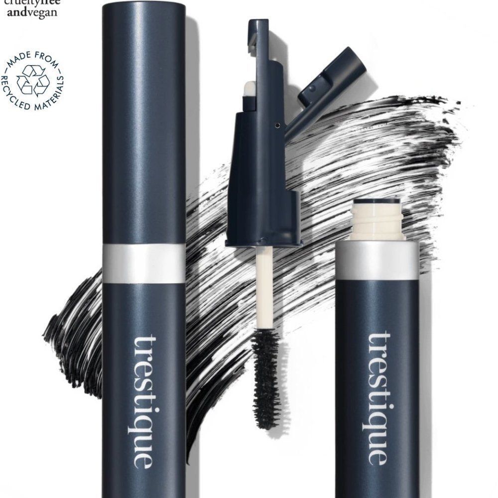 NIB Good Vibes Mascara & Lash Curler in Black - Trestique